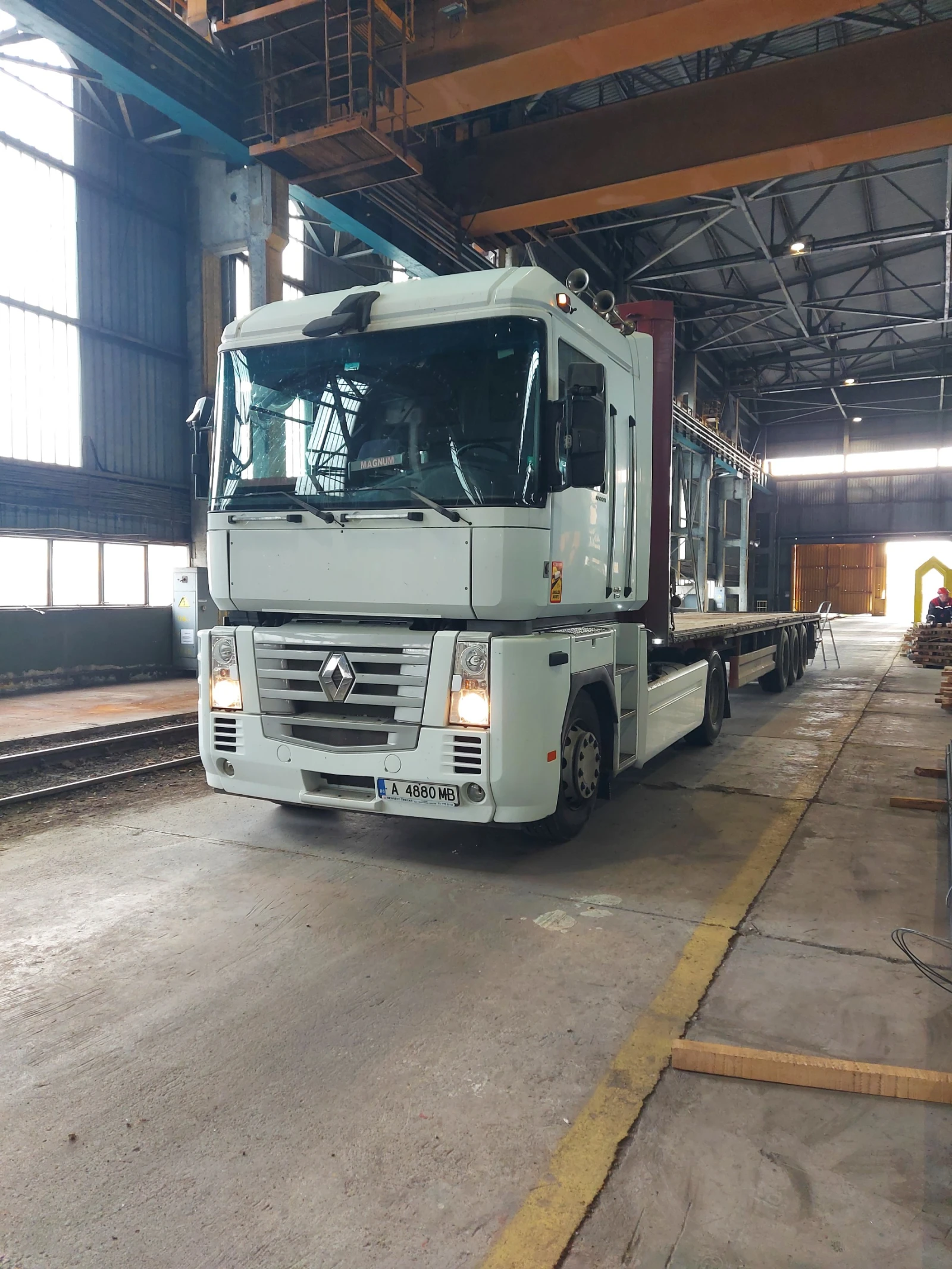 Renault Magnum 460 E5 - изображение 2
