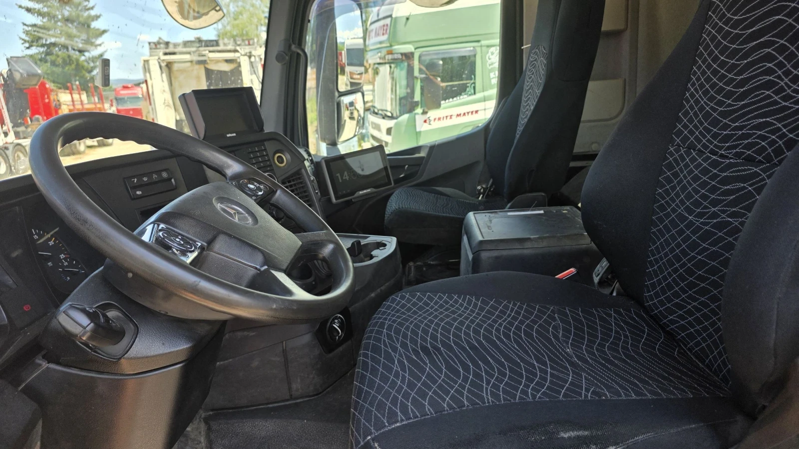 Mercedes-Benz Arocs 41 51 EURO 6 8X4, снимка 12 - Камиони - 55299437
