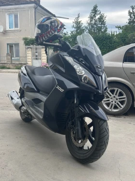 Kymco Downtown 300i, снимка 1