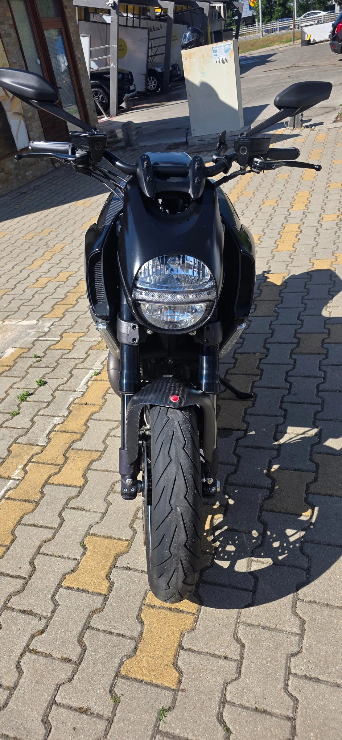 Ducati Diavel Carbon , снимка 4 - Мотоциклети и мототехника - 55079402