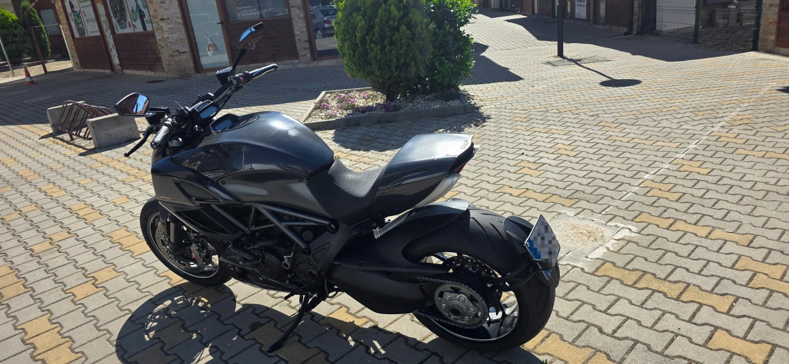 Ducati Diavel Carbon , снимка 5 - Мотоциклети и мототехника - 55079402
