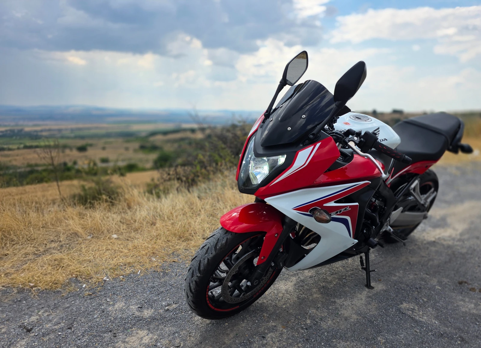 Honda Cbr 650F, снимка 14 - Мотоциклети и мототехника - 55598883