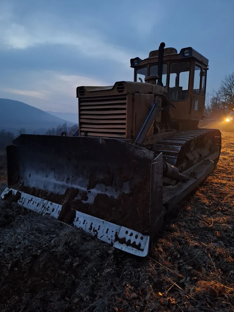 Булдозер ЧТЗ T-130, снимка 1 - Индустриална техника - 48934273