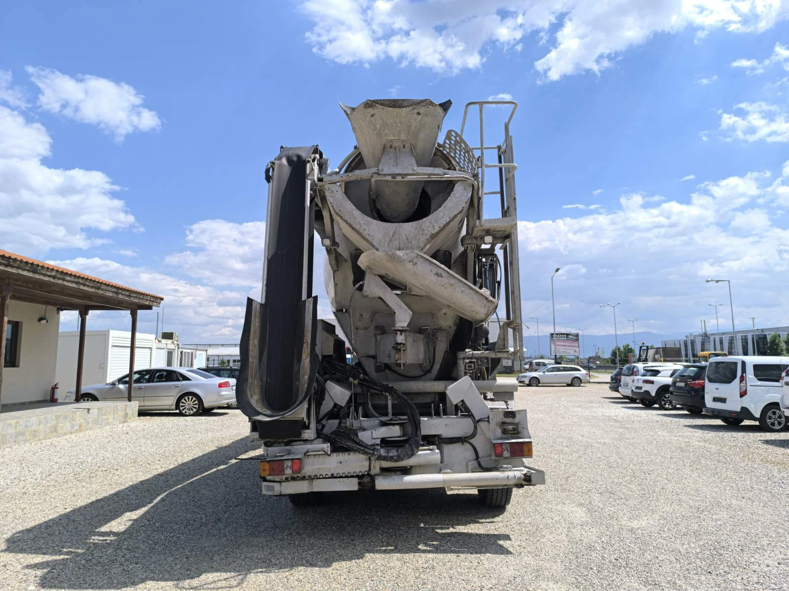 Бетон миксер Mercedes AROCS 4448 CIFA SL12M3 THEAM 16.5M, снимка 6 - Индустриална техника - 54970992