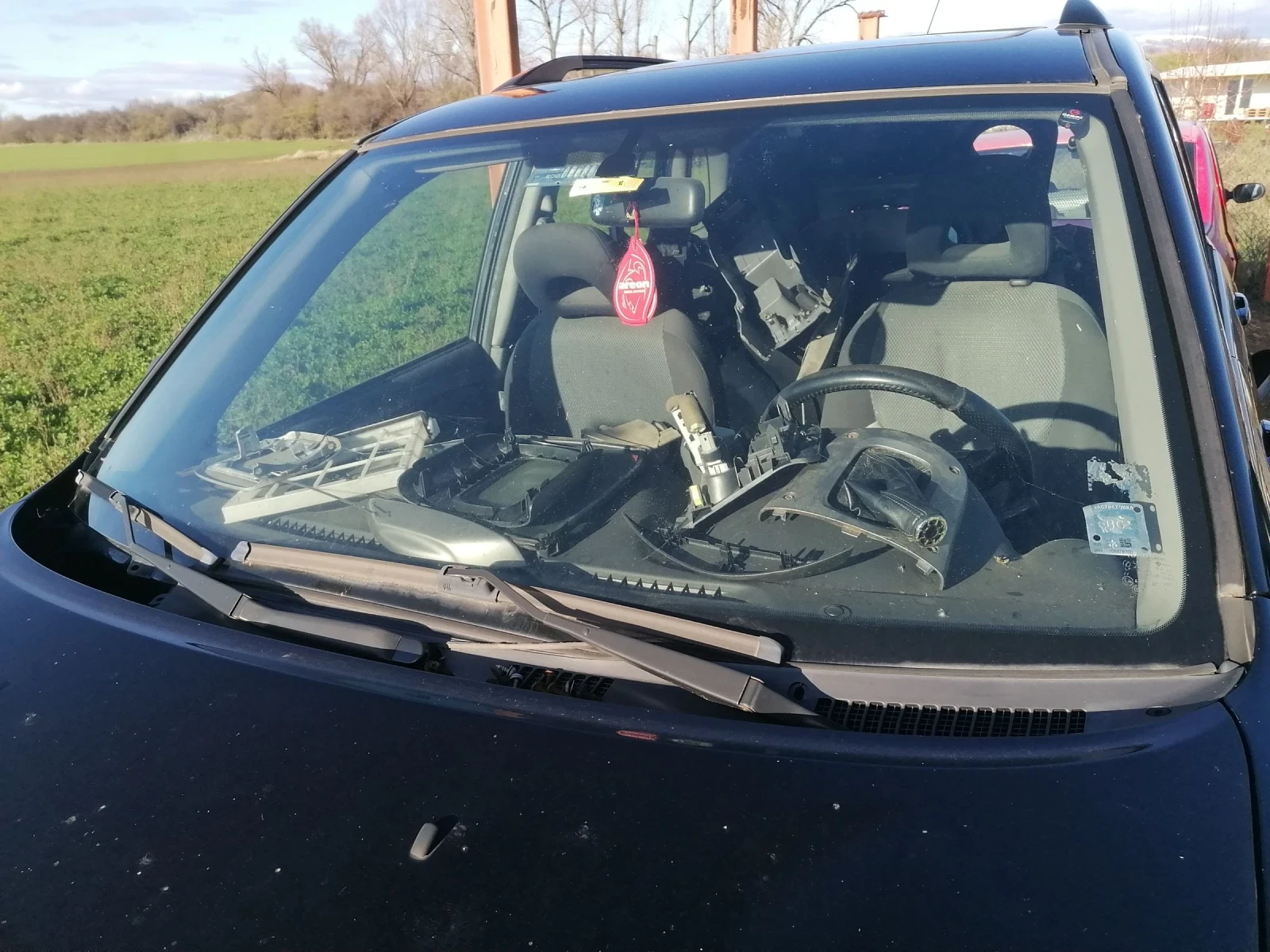       4 2004  | Mobile.bg   1