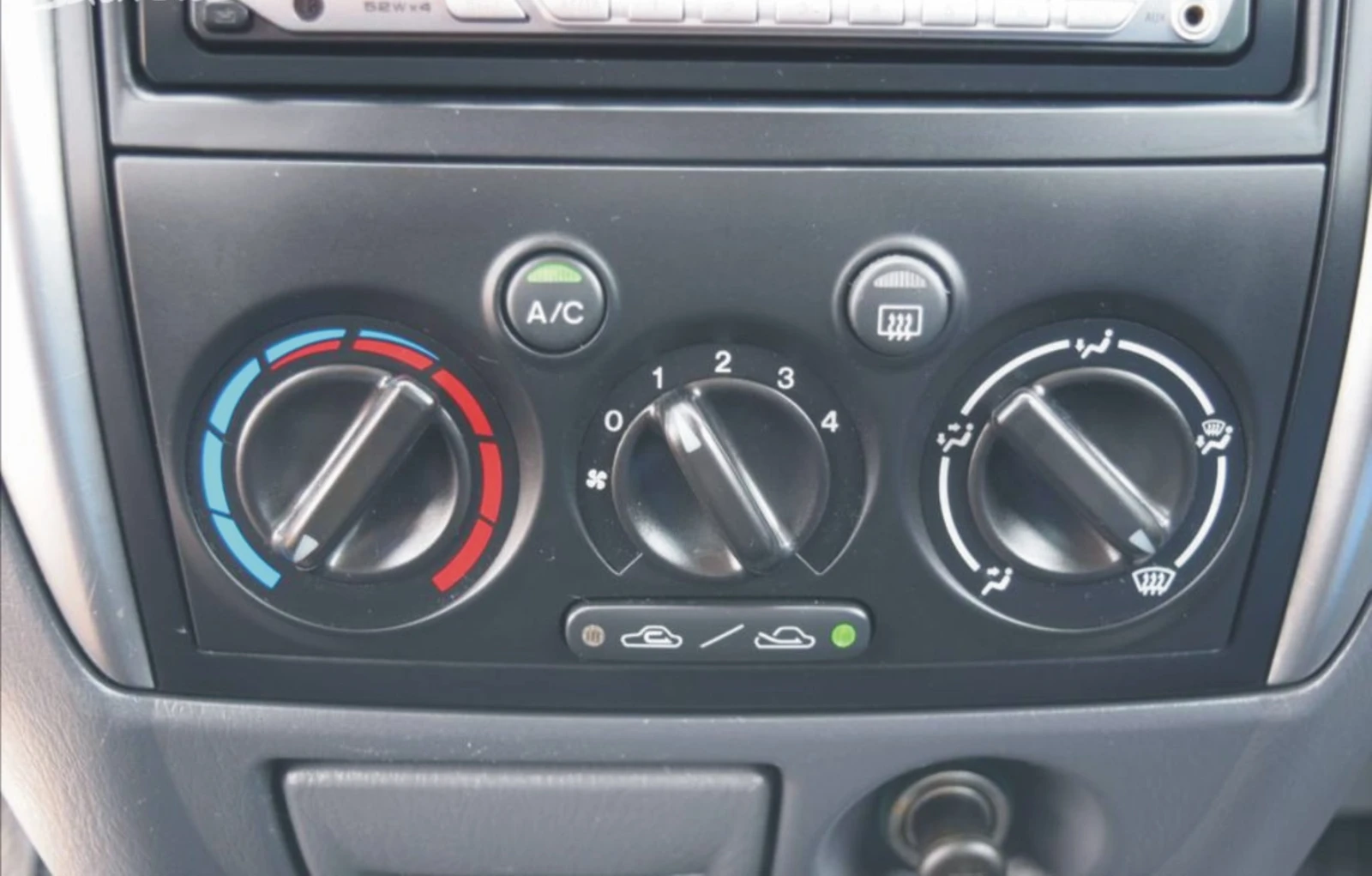 ЧАСТИ Мазда ПРЕМАСИ фейслифт 2001-2005г. Mazda Premacy FACELIFT дизел DITD 2000куб, 74кW, 101kc, снимка 11 - Части - 53754485