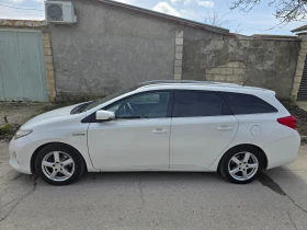 Toyota Auris, снимка 2