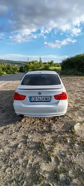 BMW 320, снимка 4