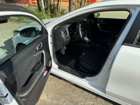 Kia Ceed, снимка 10