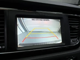 Kia Carnival 2.2 Automatic, снимка 12