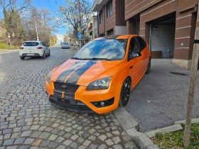 Ford Focus ST 2.5T, снимка 1