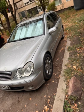 Mercedes-Benz C 220 