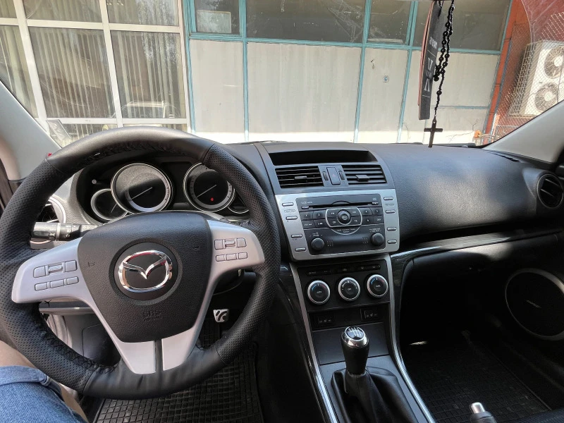 Mazda 6 2.5, 6 скорости, BOSE, снимка 11 - Автомобили и джипове - 47335852