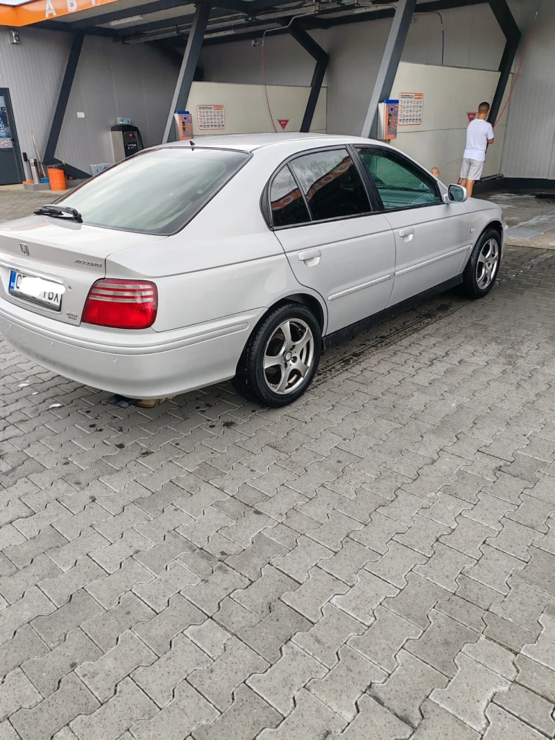 Honda Accord, снимка 4 - Автомобили и джипове - 47236639