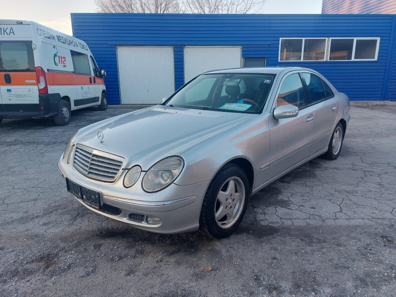 Mercedes-Benz E 220 E 220 cdi автомат , снимка 1 - Автомобили и джипове - 48509670