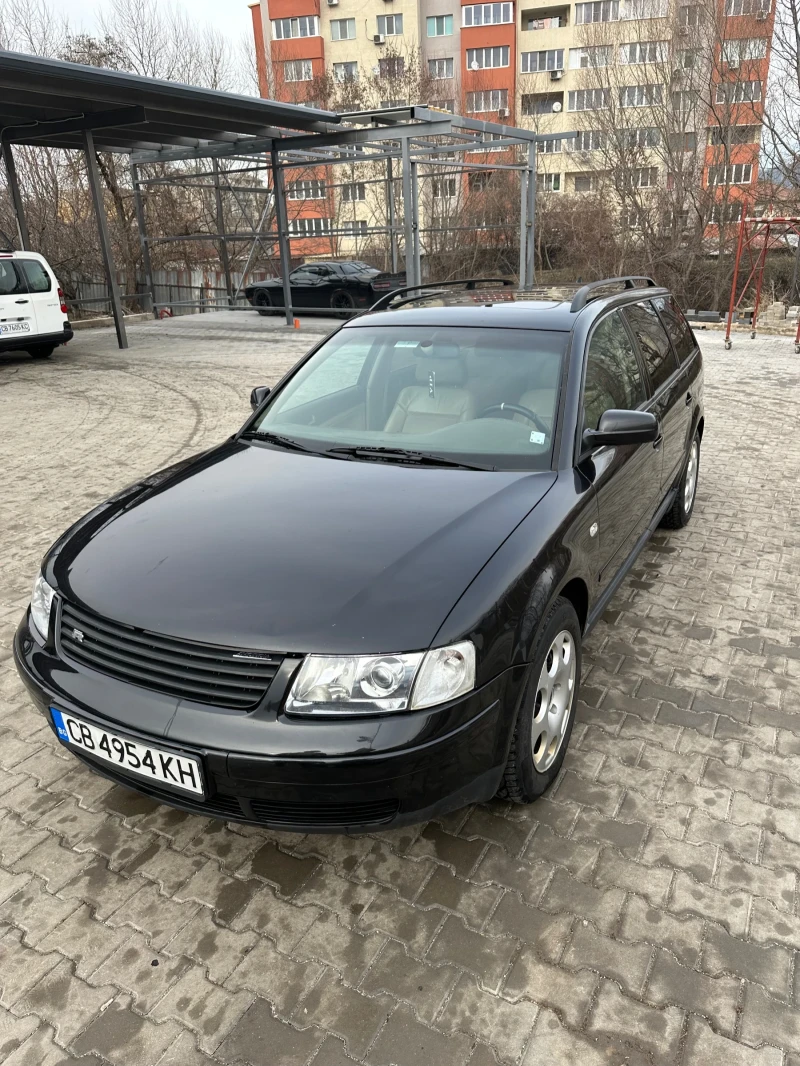 VW Passat, снимка 5 - Автомобили и джипове - 49169444