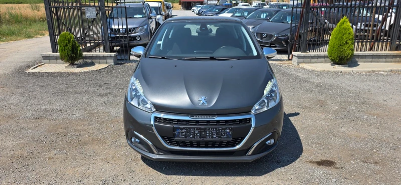 Peugeot 208 1.2 i -Allure-Turbo-Automat-110hp