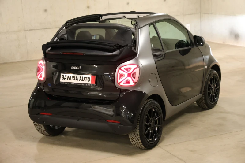 Smart Fortwo cabrio EQ Brabus Full LED, снимка 4 - Автомобили и джипове - 51255539