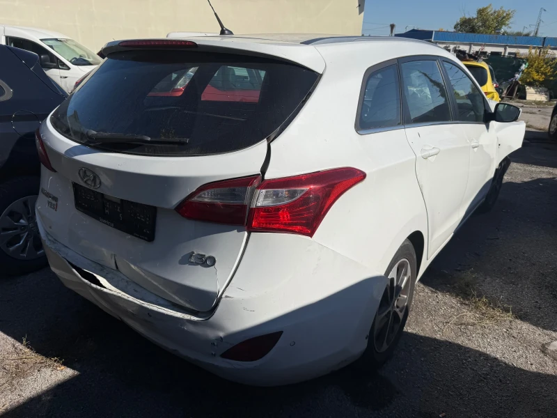 Hyundai I30, снимка 5 - Автомобили и джипове - 52274662