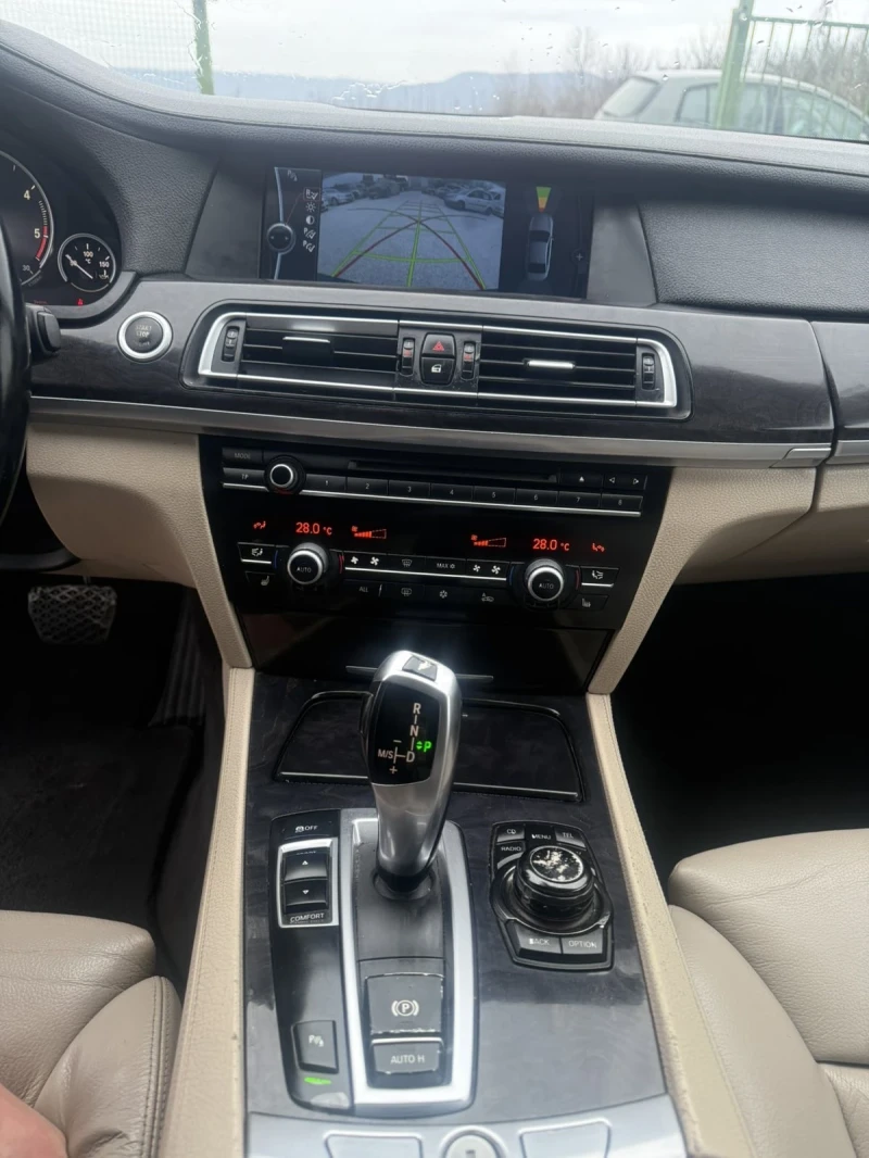 BMW 730 D БАРТЕР ЛИЗИНГ, снимка 9 - Автомобили и джипове - 53454423