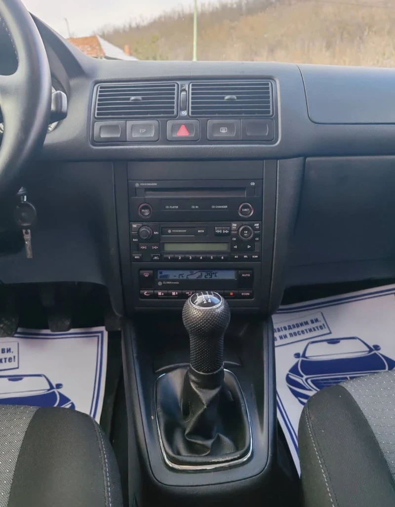 VW Golf 1.9 TDI, снимка 11 - Автомобили и джипове - 53573821