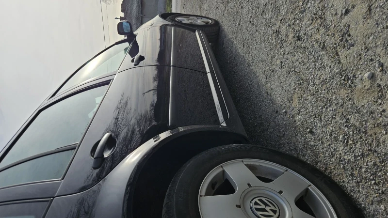 VW Golf 1.9 TDI, снимка 14 - Автомобили и джипове - 53573821