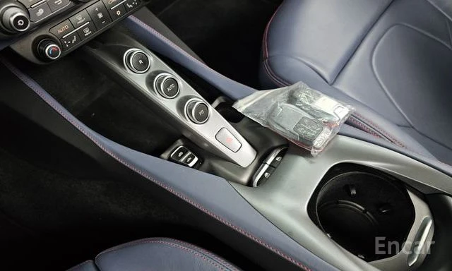 Ferrari Portofino Portofino 3.9 V8, снимка 10 - Автомобили и джипове - 54152958