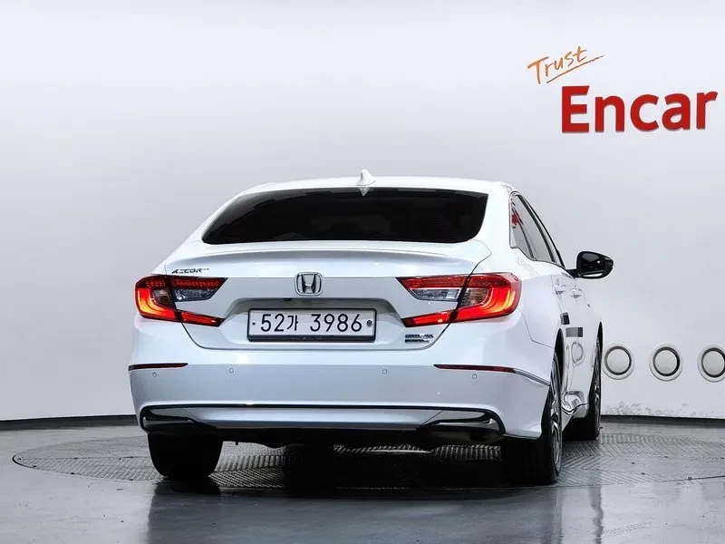 Honda Accord 10Th Generation 2.0 Hybrid Touring | Mobile.bg � ����������� 7