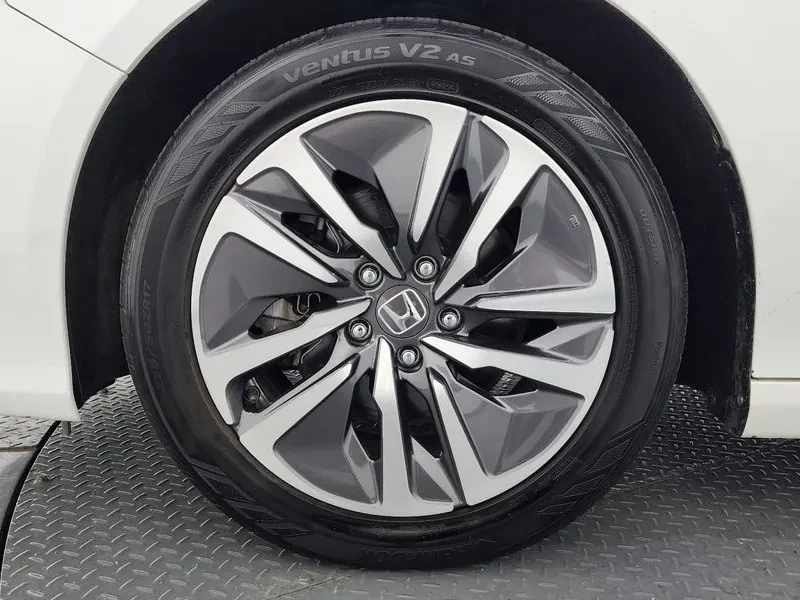 Honda Accord 10Th Generation 2.0 Hybrid Touring | Mobile.bg � ����������� 10