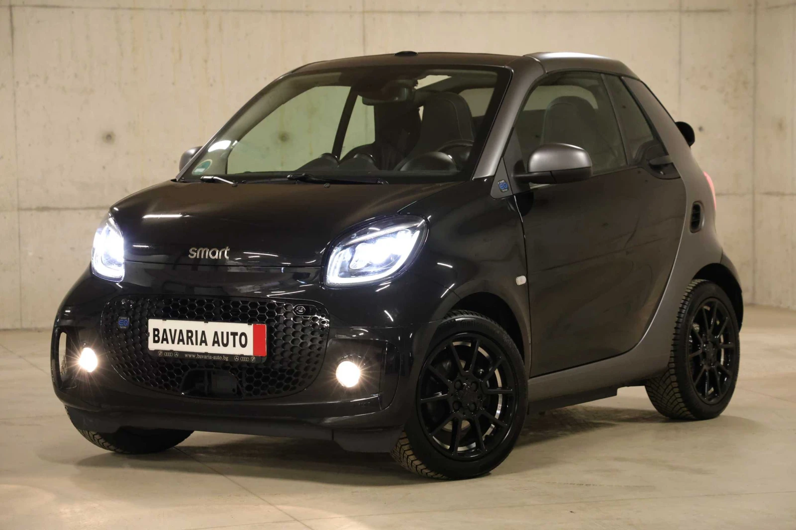 Smart Fortwo cabrio EQ Brabus Full LED, снимка 1
