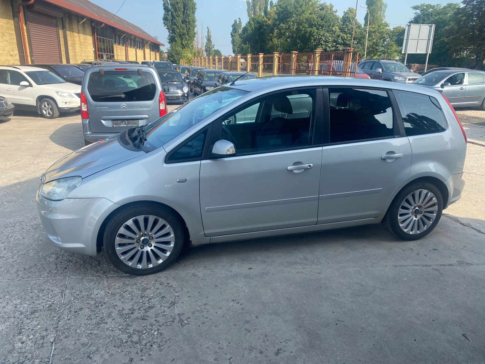 Ford C-max 1.8i titanium - изображение 5