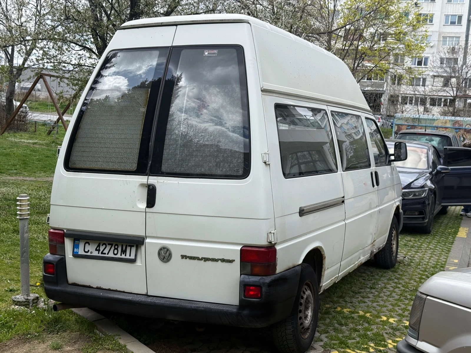 VW Multivan 1.9 TDI , снимка 5 - Автомобили и джипове - 41866483
