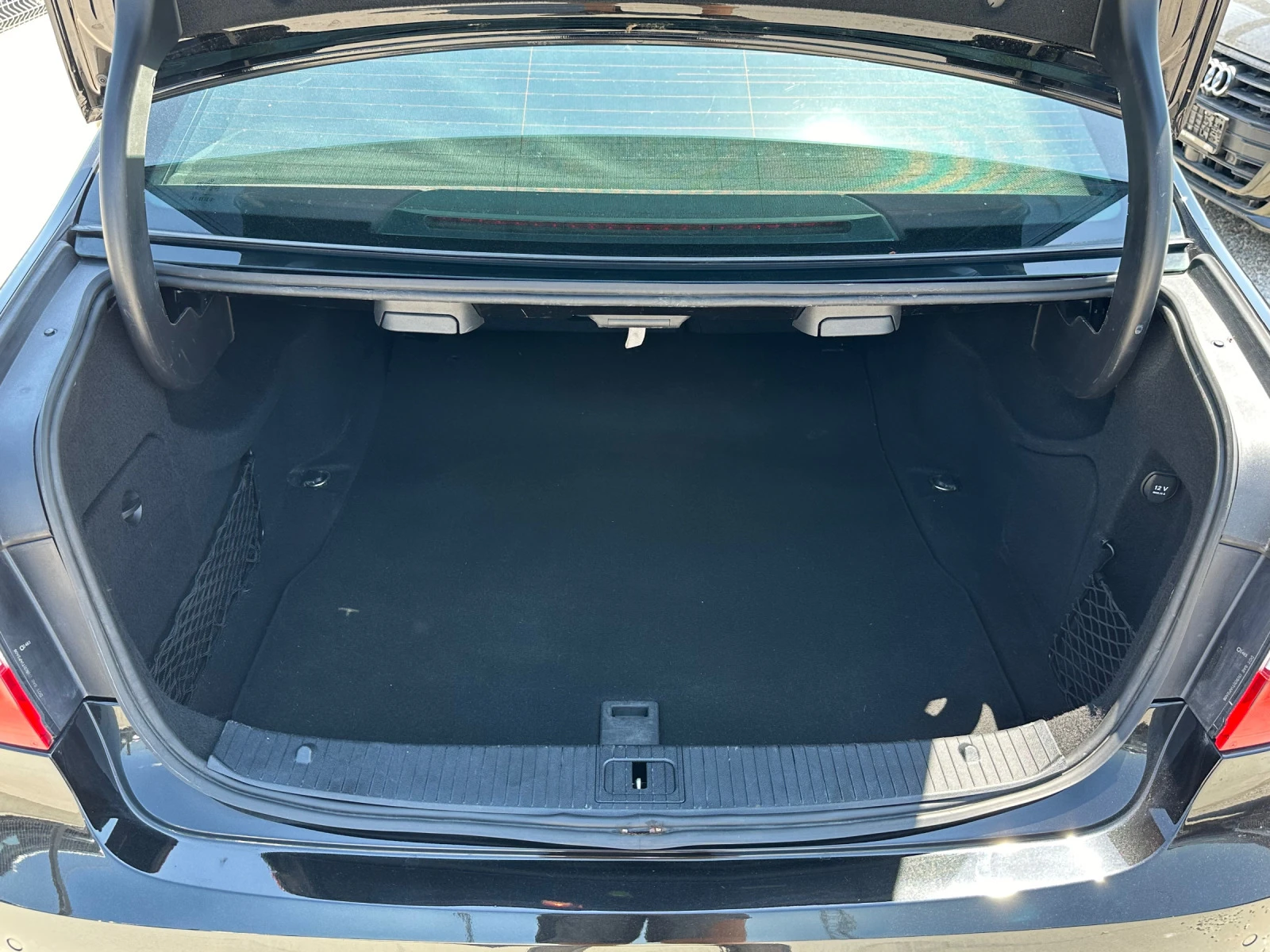 Mercedes-Benz E 500 AMG-Pack* 4-Matic* 7-G* Pano*  | Mobile.bg — изображение 16