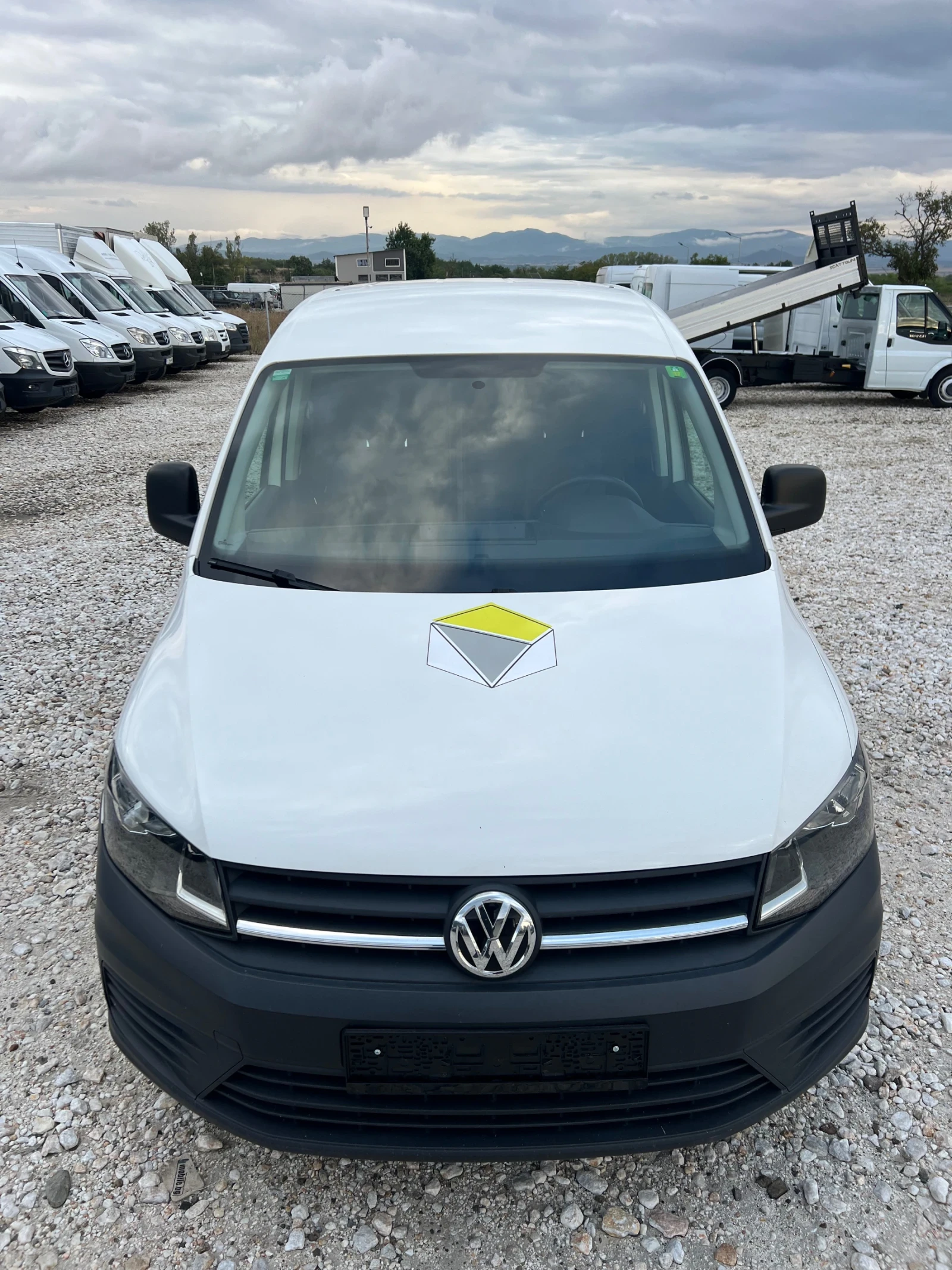 VW Caddy 2, 0 TDI КЛИМАТИК ЕURO 6В - изображение 3