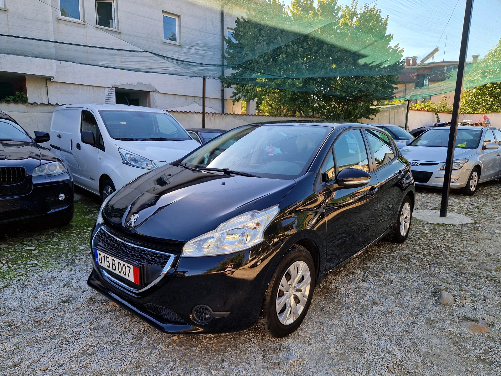 Peugeot 208 1.0i EURO 6B NAVI - изображение 2