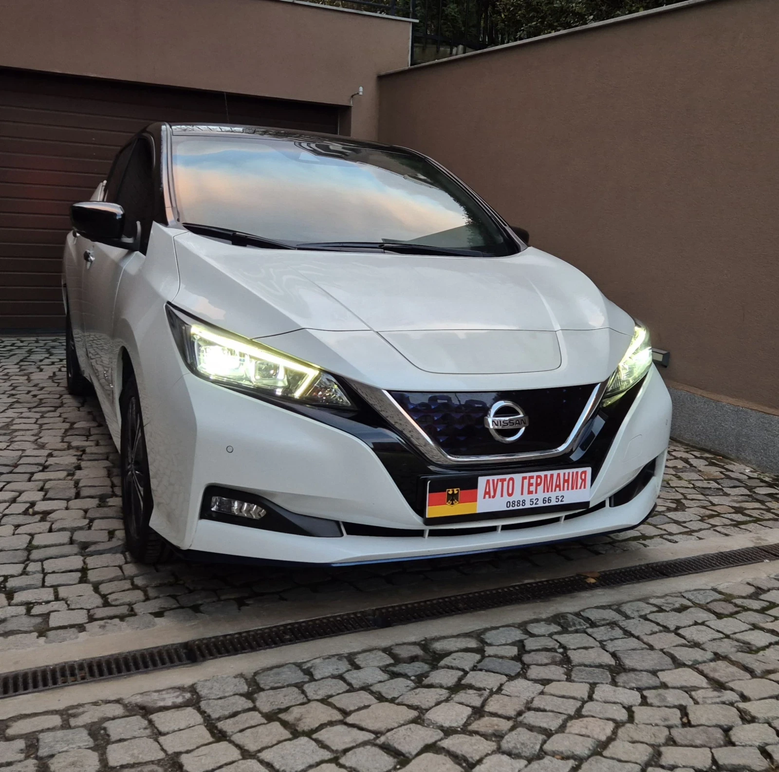 Nissan Leaf  64kw Tekna 360 FULL LED  - изображение 6