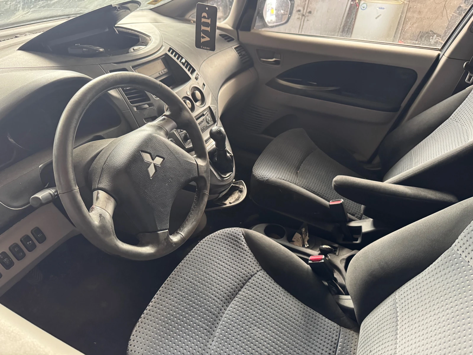 Mitsubishi Grandis  - изображение 2