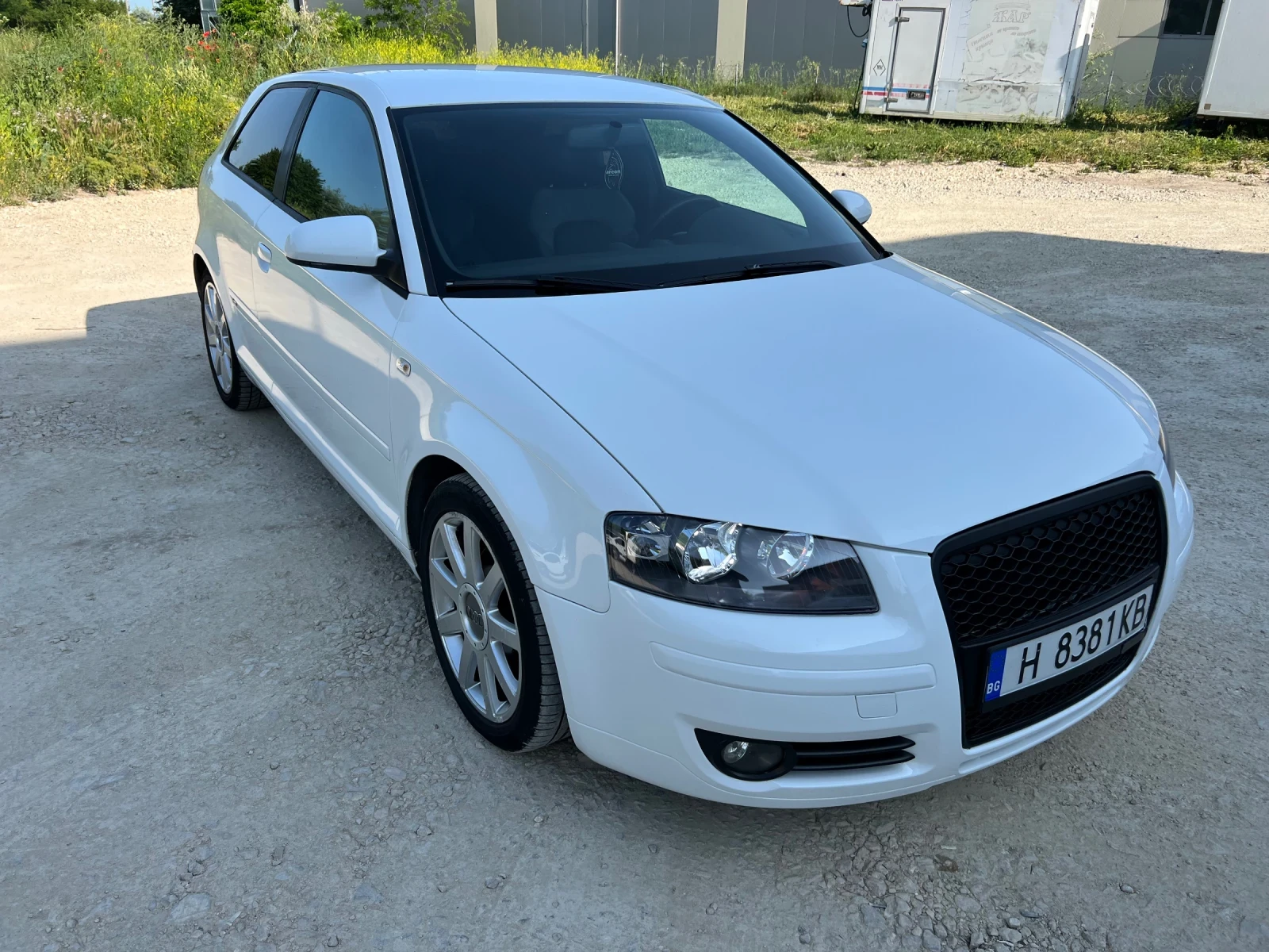 Audi A3 2.0tdi BMM S line - изображение 2