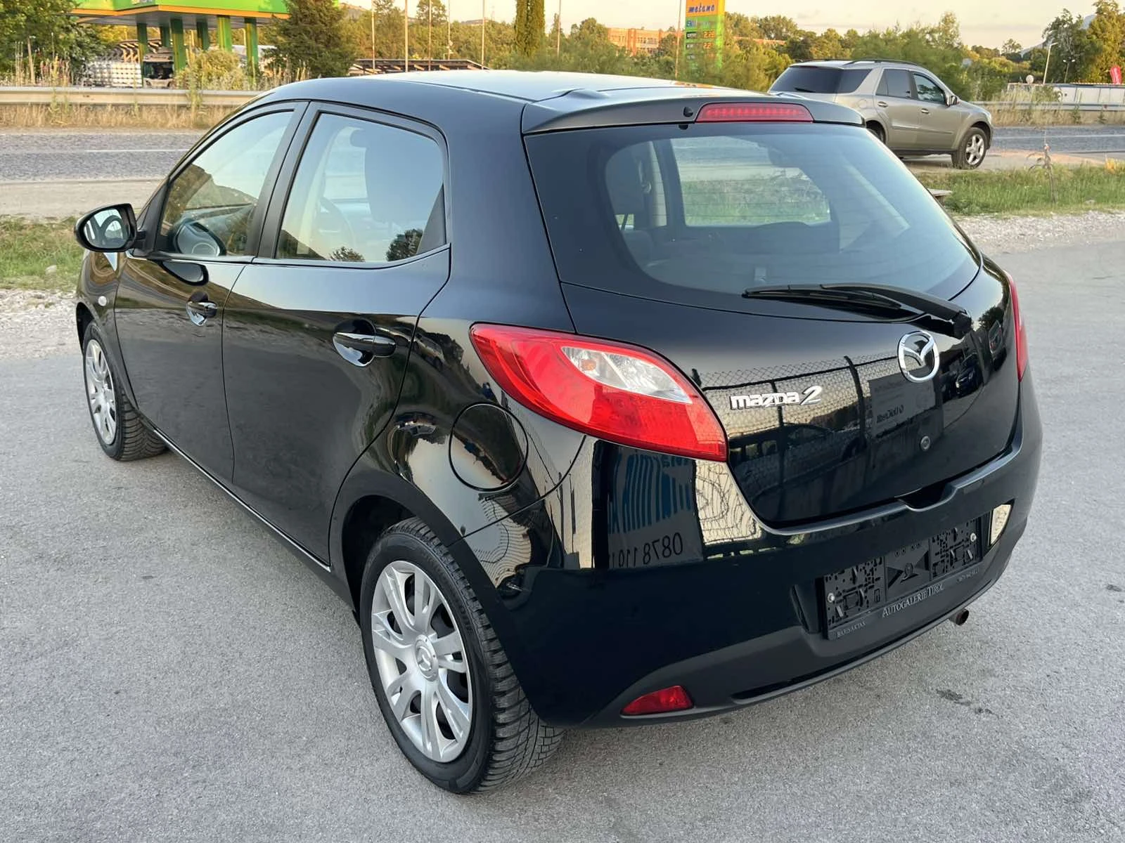 Mazda 2 1.4I 86кс 131 000км  EURO 5А КЛИМАТИК  - изображение 5