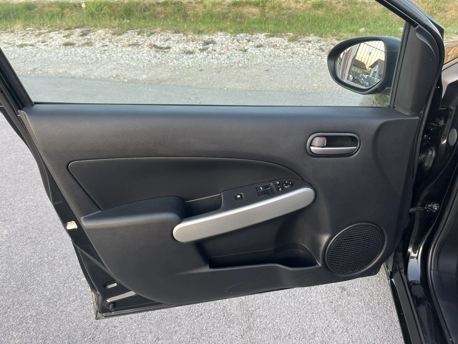 Mazda 2 1.4I 86кс 131 000км  EURO 5А КЛИМАТИК  - изображение 7