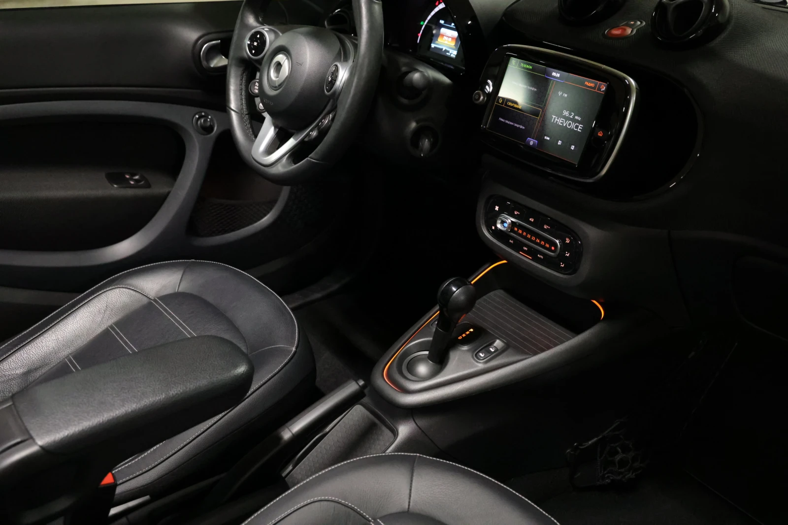 Smart Fortwo cabrio EQ Brabus Full LED | Mobile.bg   16