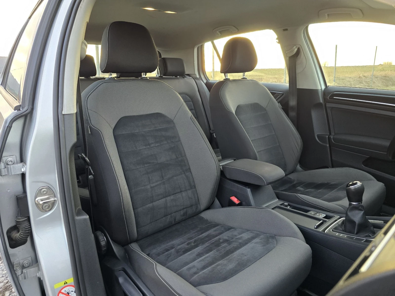 VW Golf 1.6tdi - изображение 9