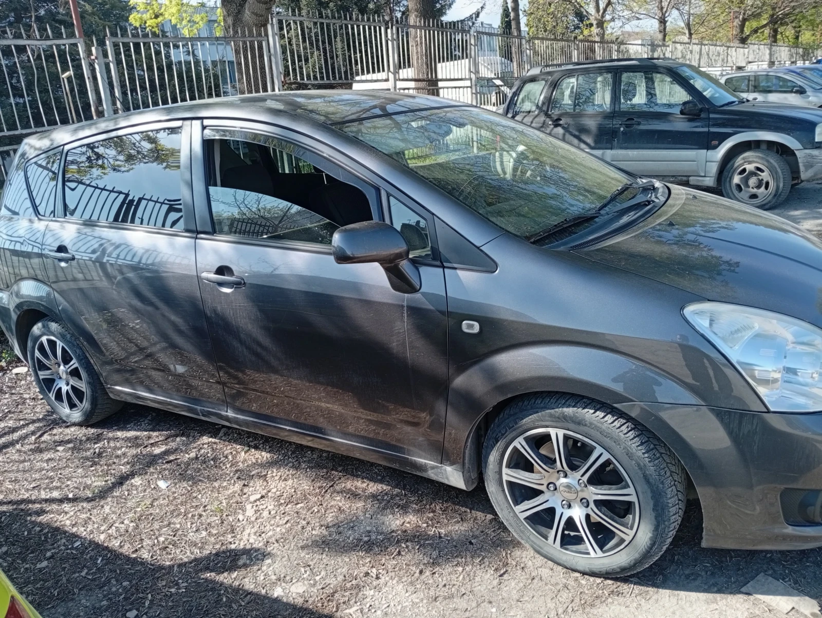 Toyota Corolla verso 2.2.D4D | Mobile.bg � ����������� 2