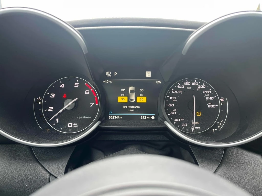 Alfa Romeo Giulia * Veloce * CARFAX * ��� ������������ ������ | Mobile.bg � ����������� 8