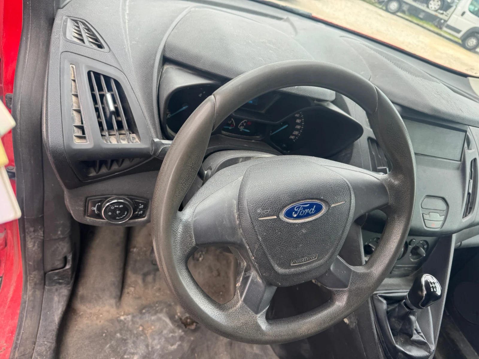 Ford Connect 1.6 D, снимка 5 - Автомобили и джипове - 54443965