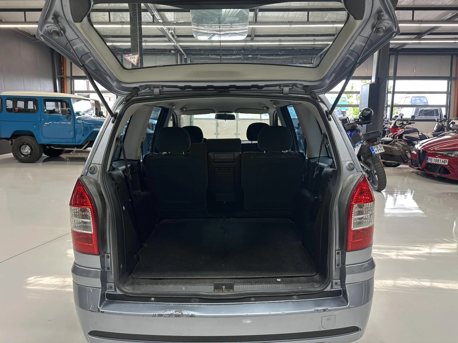 Opel Zafira OPC-пакет , снимка 7 - Автомобили и джипове - 54561650