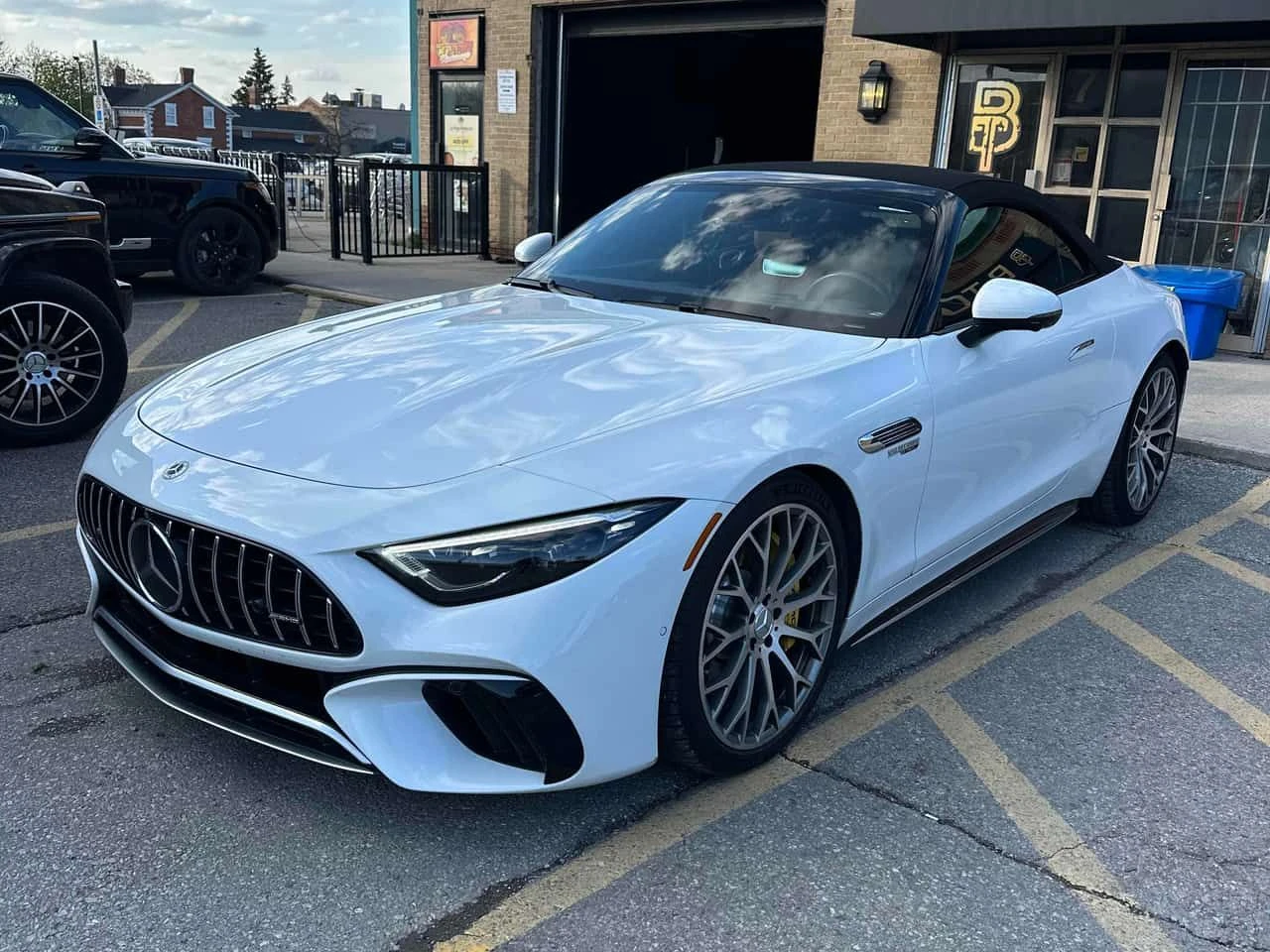 Mercedes-Benz SL 63 AMG | DISTRONIC| 360| BURMESTER| ПОДГР| ОБДУХ| CARFAX