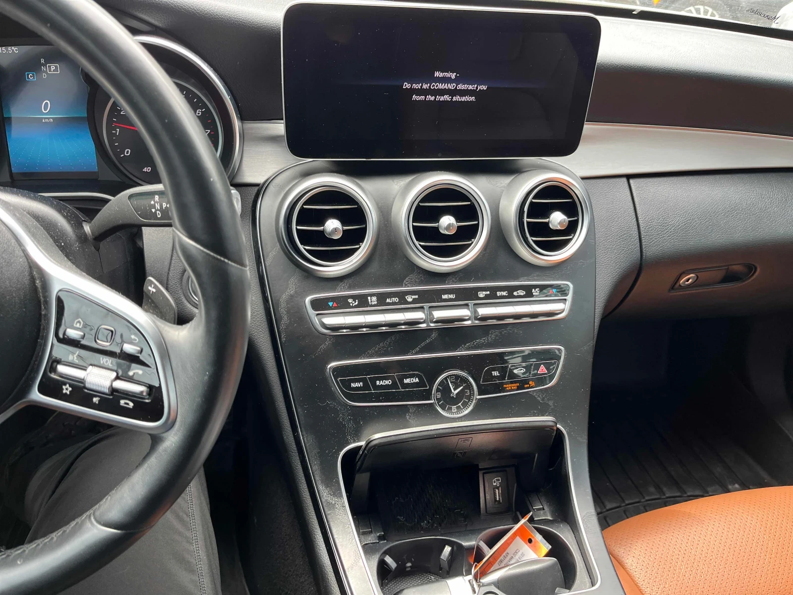 Mercedes-Benz C 300 Coupe / CARFAX, снимка 10 - Автомобили и джипове - 54861658