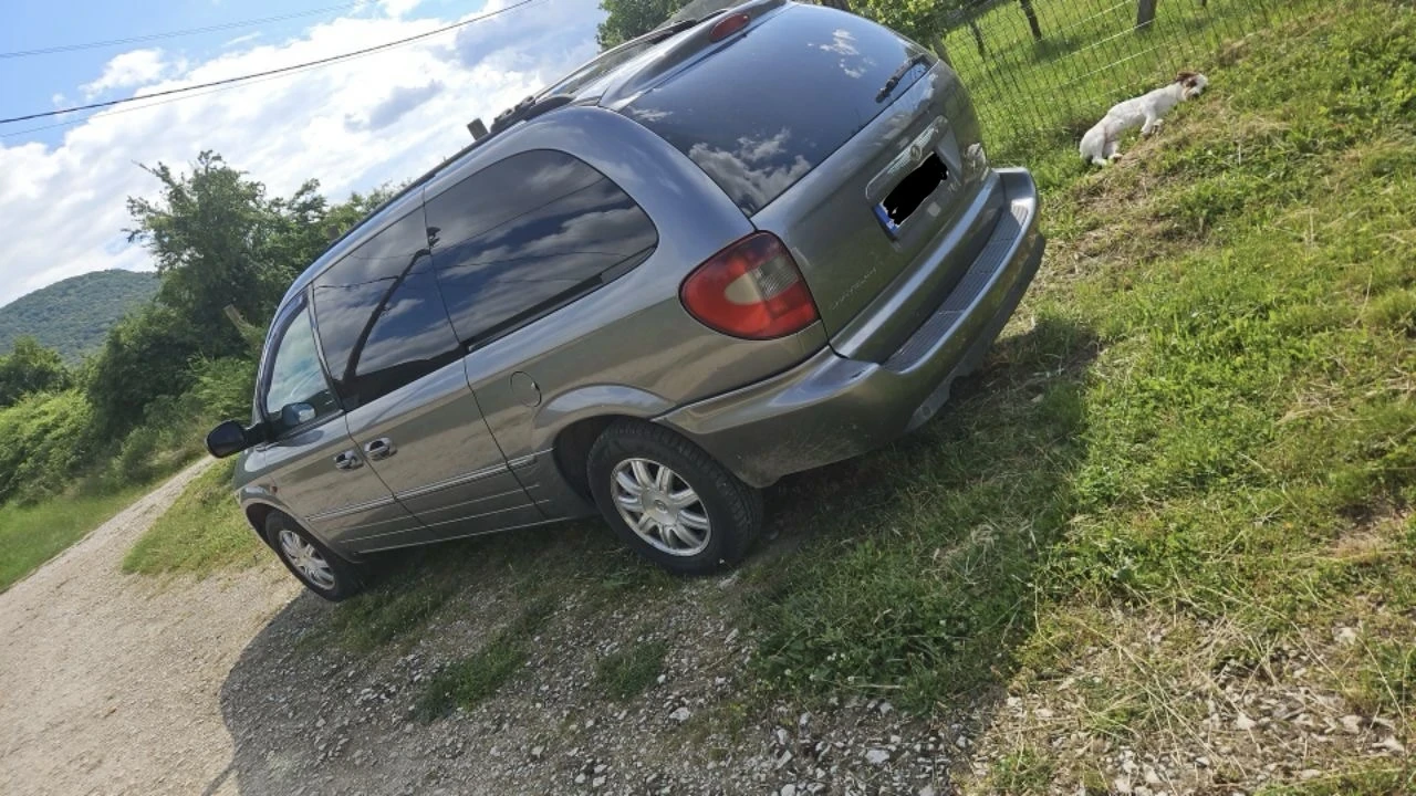Chrysler Gr.voyager 2.8, снимка 2 - Автомобили и джипове - 54905082