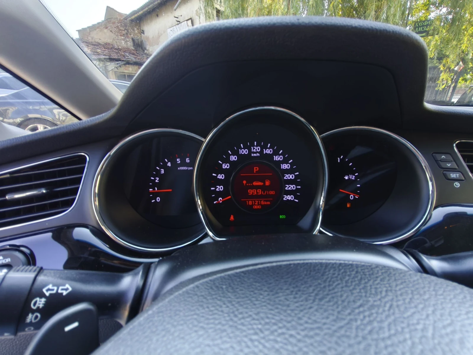 Kia Ceed 1.6 CRDI АВТОМАТИК, снимка 17 - Автомобили и джипове - 55096855